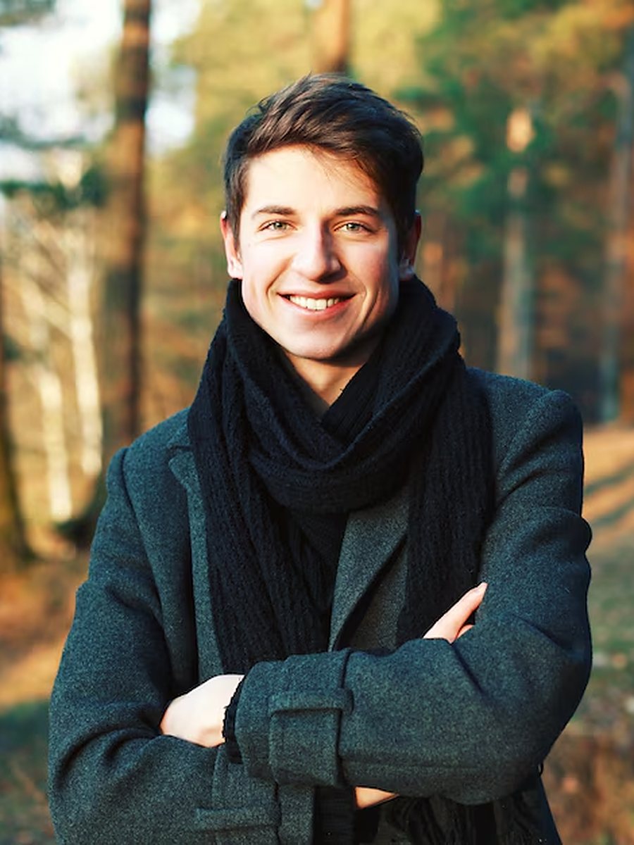 Noah Weber, Porträt